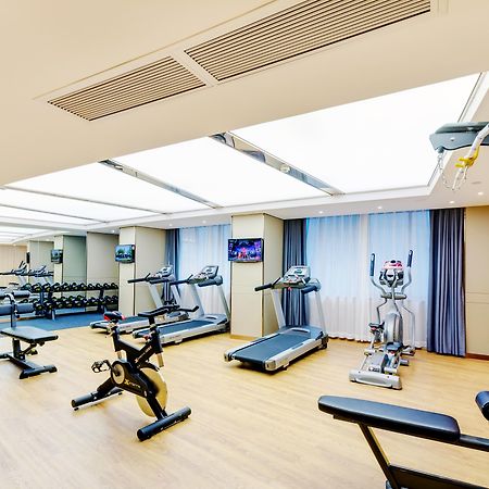 Ocean Hotel Guangzhou - Free Shuttle Bus To Canton Fair, Tao Jin Railway Station Exterior photo