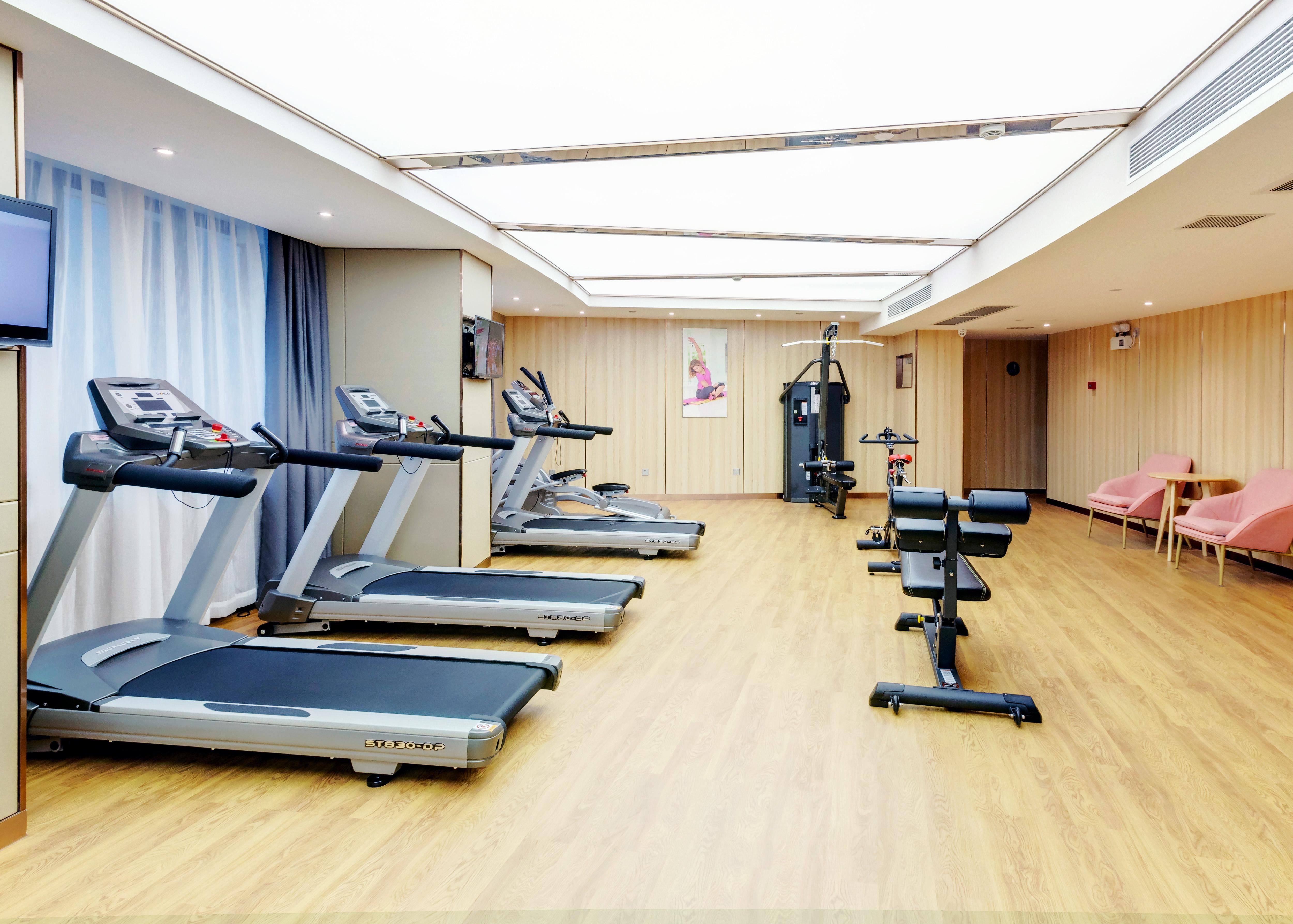Ocean Hotel Guangzhou - Free Shuttle Bus To Canton Fair, Tao Jin Railway Station Exterior photo